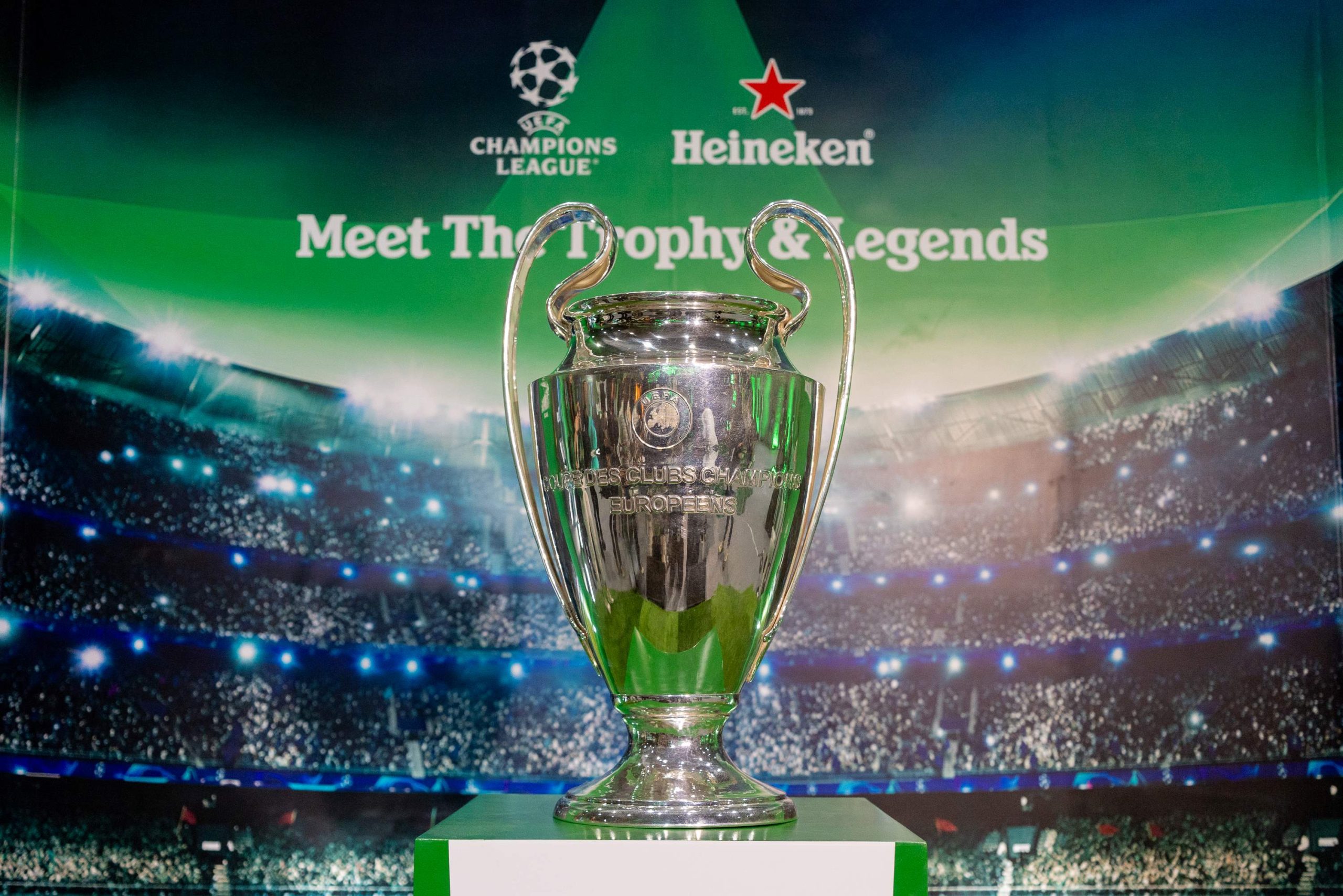 Piala UEFA Champions League Mampir ke Jakarta! - iSports.id